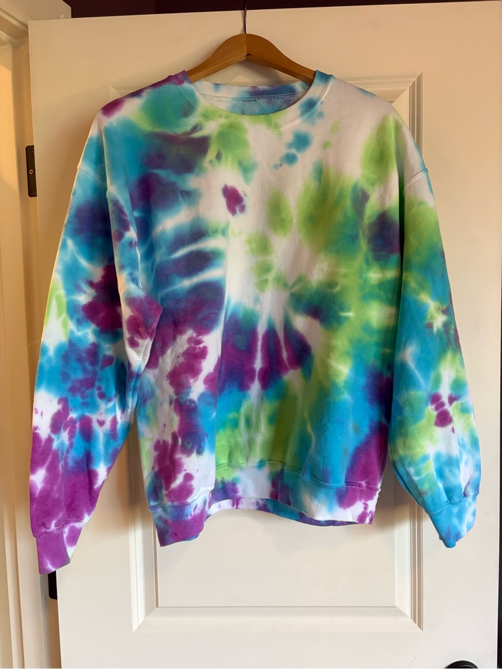 Tie-Dye Crewneck Sweatshirt - Multicolor